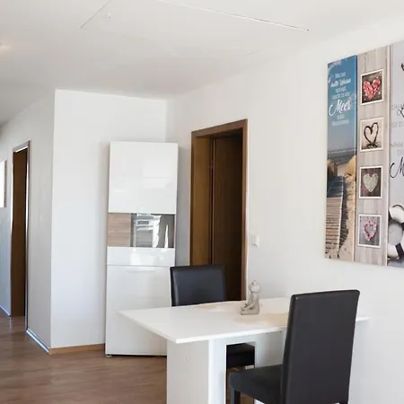 Cozy Near Ingolstadt Appartement Gaimersheim
