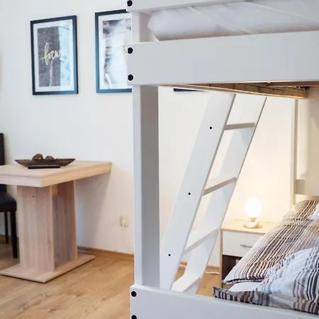 Cozy Near Ingolstadt Appartement Gaimersheim
